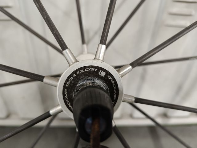 Ruedas Mavic R-Sys SLS