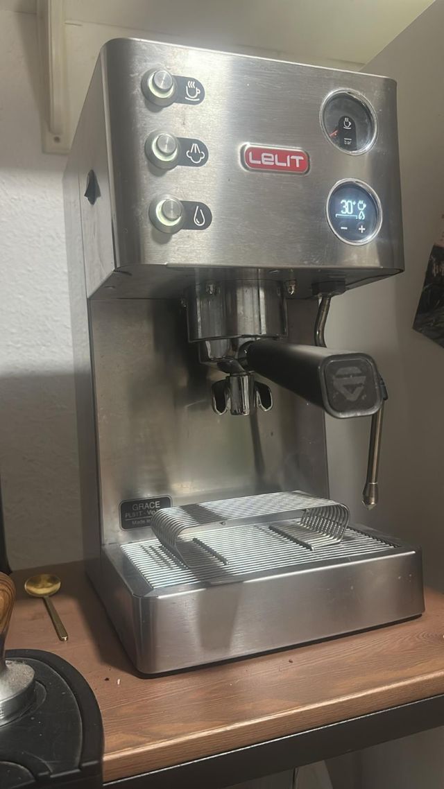 ☕Cafetera Espresso Lelit PL81T Grace☕