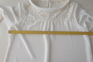 Blusa blanca gasa y encaje