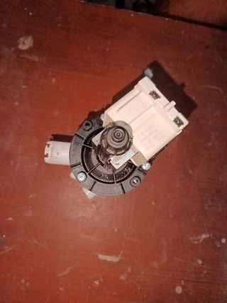 Bomba agua lavadora Infiniton