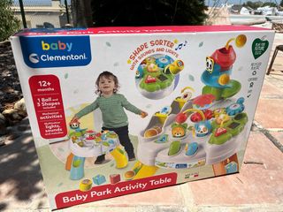 Mesa actividades Baby Clementoni