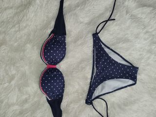 Bikini azul y blanco - estrellas