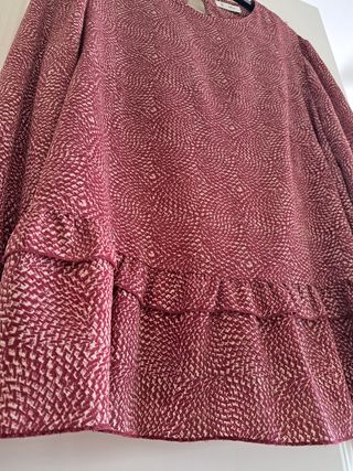 Blusa roja estampada talla Xl