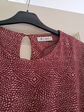 Blusa roja estampada talla Xl