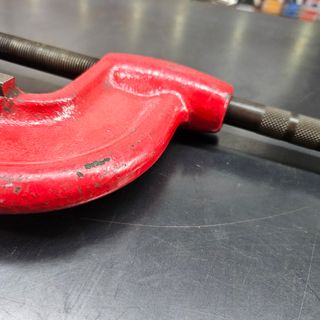 Corta tubos Super Ego prof. usada 2"-4"