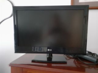 TV LG 22" Negra