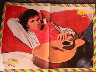 Posters Superpop: cantantes, series y cine