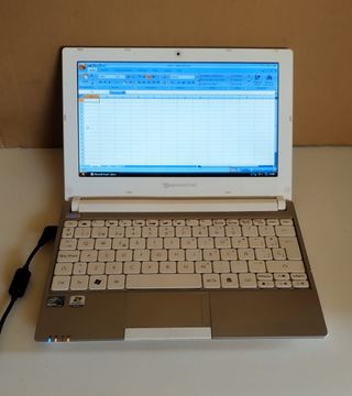 Portátil Packard Bell mini - XP