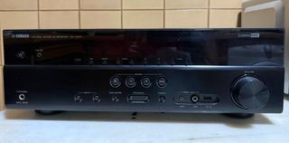 Yamaha RX-V375: Amplificador AV