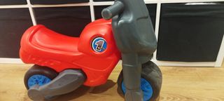 Correpasillos moto Feber rojo