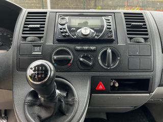 Volkswagen T5 California 2.5 tdi 130 cv 2007