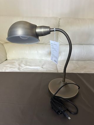 Lámpara escritorio metal gris
