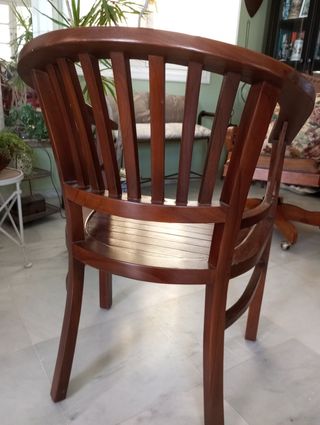 Sillón madera maciza