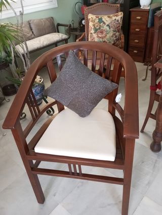 Sillón madera maciza