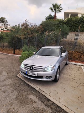 Mercedes-Benz Clase C220