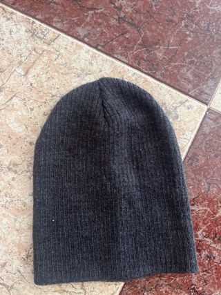Gorro lana gris