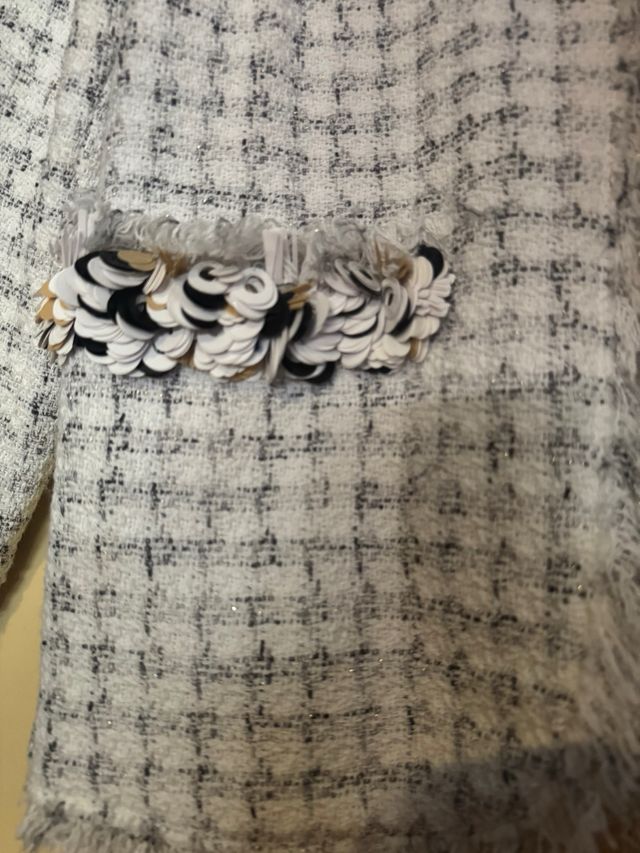 Chaqueta ISGM tweed blanca y gris