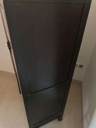 Armadio cinese laccato rosso