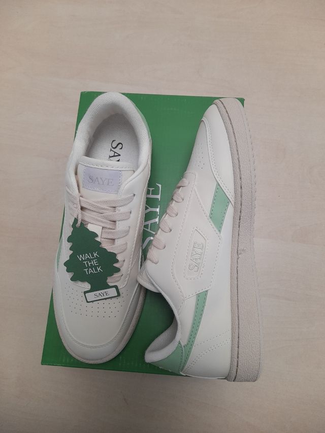 Zapatillas SAYE - Blancas y Verdes