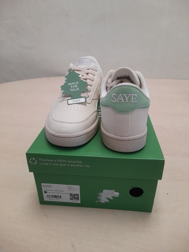 Zapatillas SAYE - Blancas y Verdes
