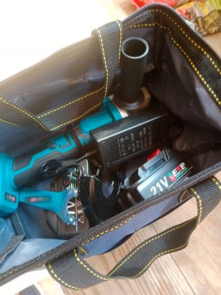 Radial amoladora 21V + 2 baterías+bolsa
