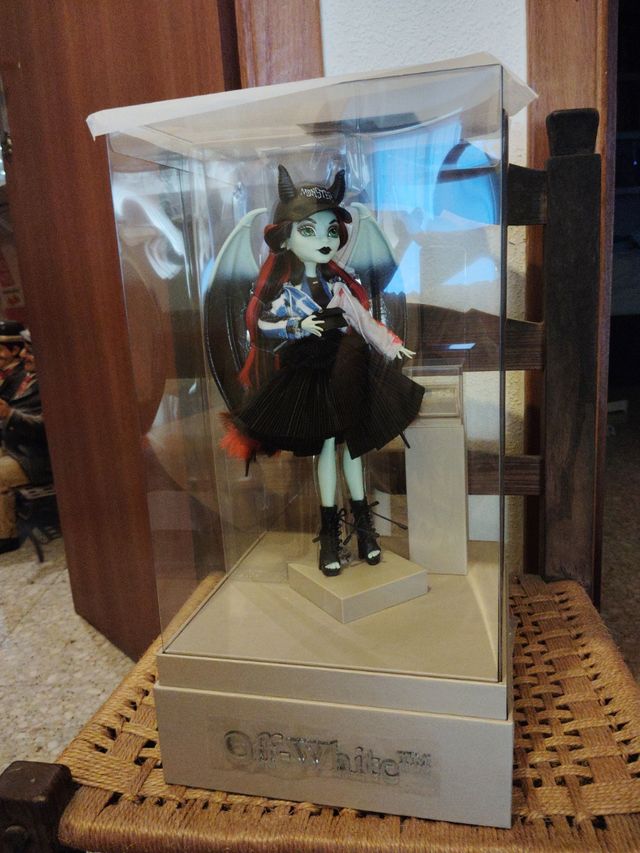 Muñeca Monster High Off-White Ed. 2
