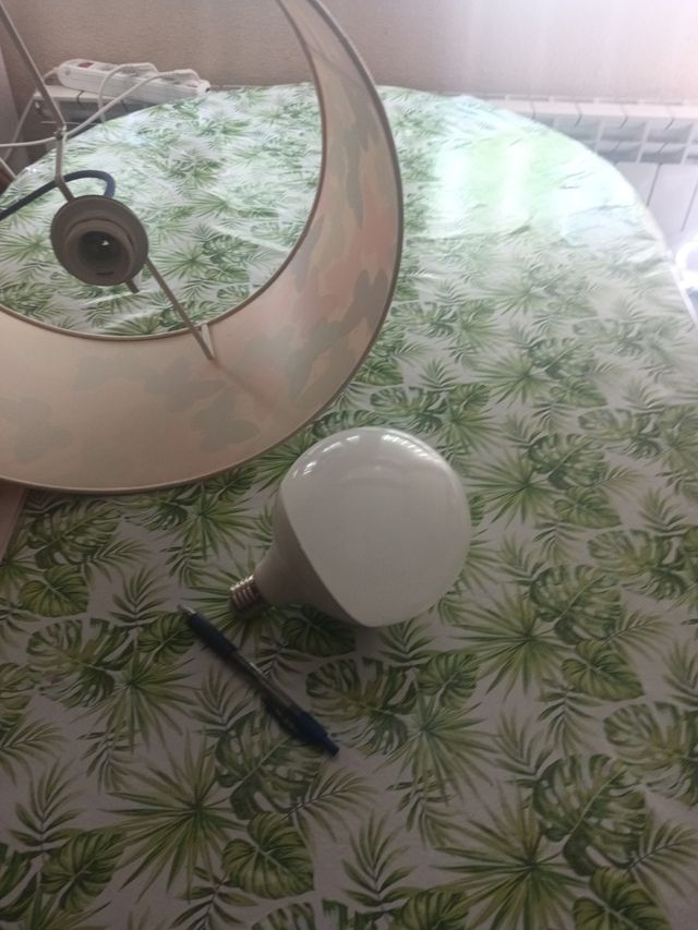 Lámpara techo tulipa multicolor