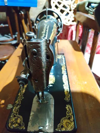 Máquina coser Singer Antigua