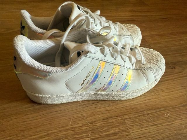 Adidas Superstar blancas plateadas