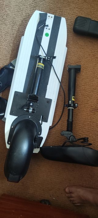 Repuestos patinete: sillín y carcasa