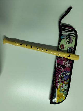 Flauta Hohner con funda de las Monster 