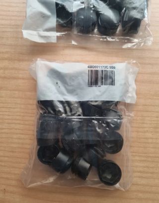 EMBELLECEDOR TORNILLOS LLANTA VAG