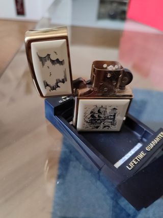 Zippo Accendino Vintage Scrimshaw colore oro