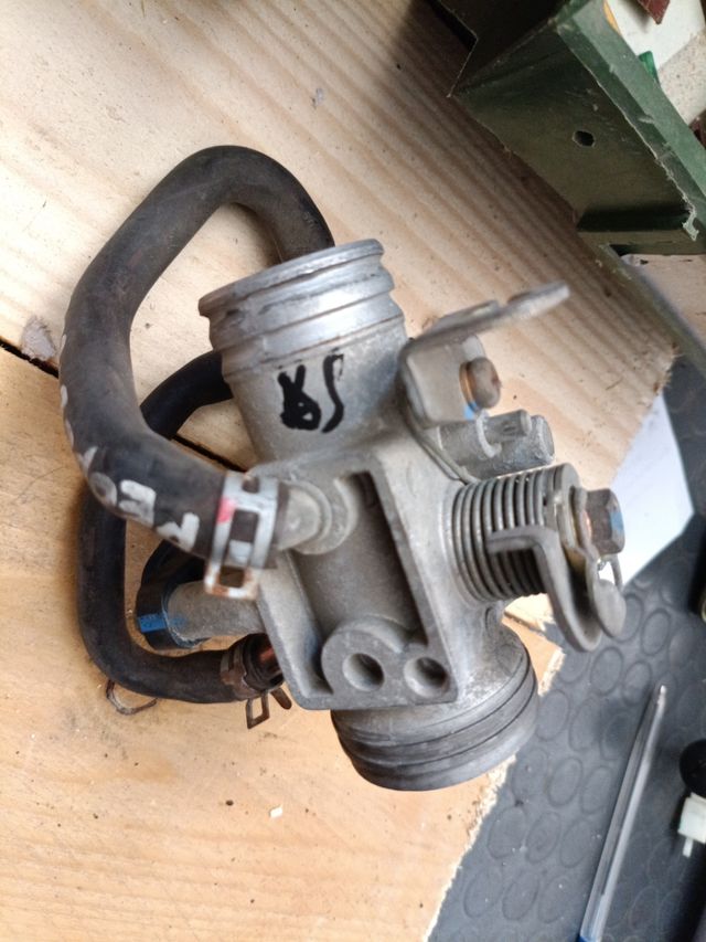 Corpo farfallato Kymco People S 200