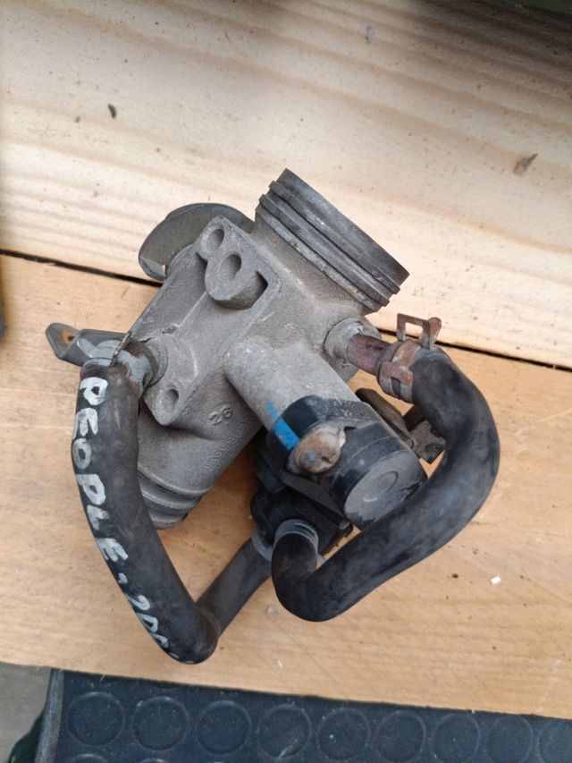 Corpo farfallato Kymco People S 200