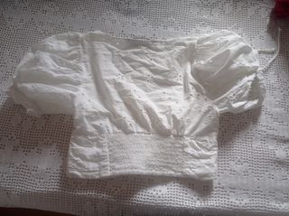 Blusa Zara blanca, talla XS