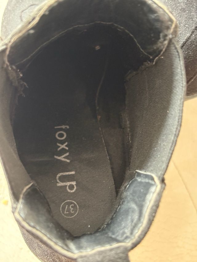 Botines negros tacón bajo