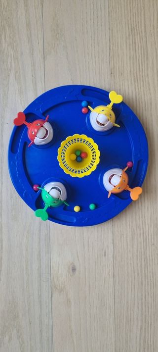 Juego tragabolas Delfines