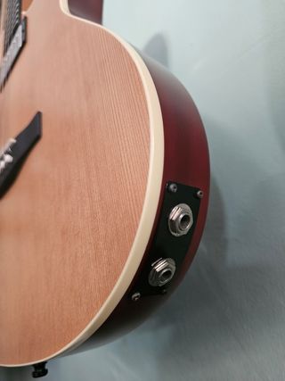 Guitarra Godin A6 Ultra Natural SG