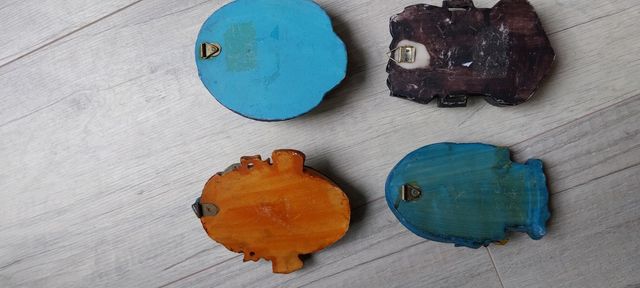 Máscaras tribales. Parecen de resina