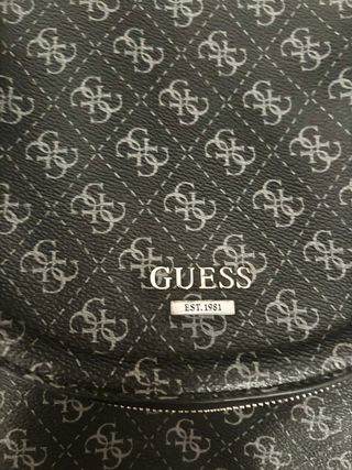 Mochila Guess negra original