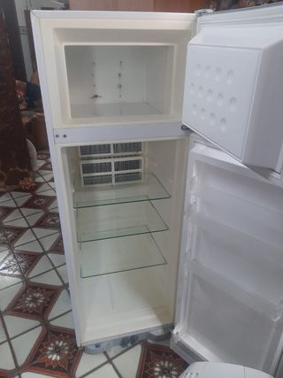 Nevera Gaz  butano  Taver