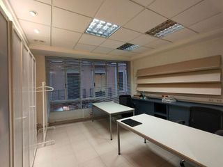 Oficina en alquiler en Centro en Elche