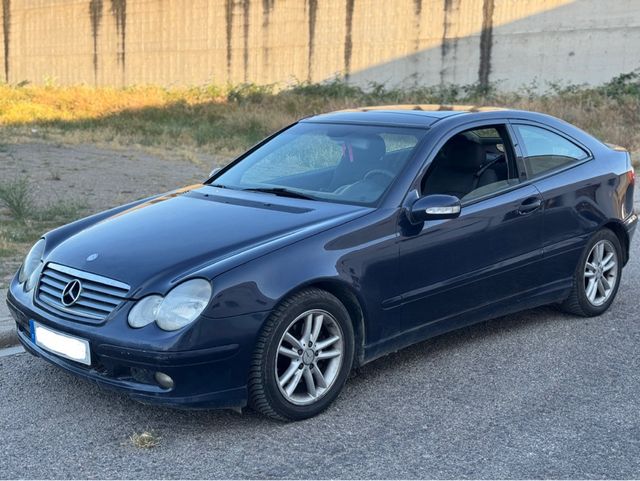 Mercedes-Benz Clase C 2001