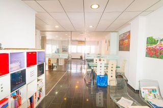 Oficina en venta en Playa del Cura en Torrevieja