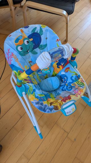 Hamaca Bebé Ocean Rocker Baby Einstein.