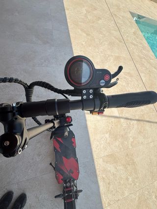 Patinete eléctrico todoterreno