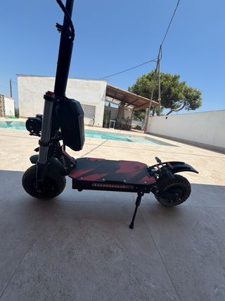 Patinete eléctrico todoterreno