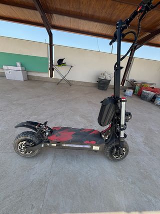 Patinete eléctrico todoterreno