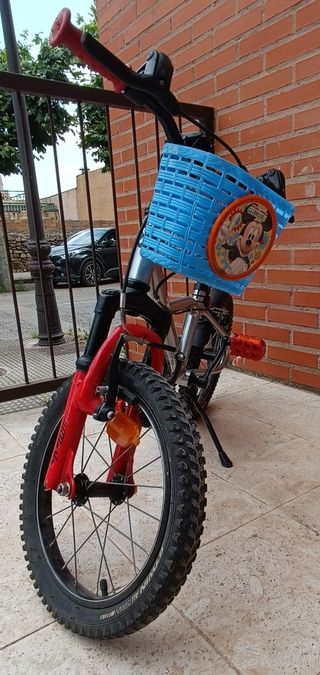 Bicicleta infantil 16"
